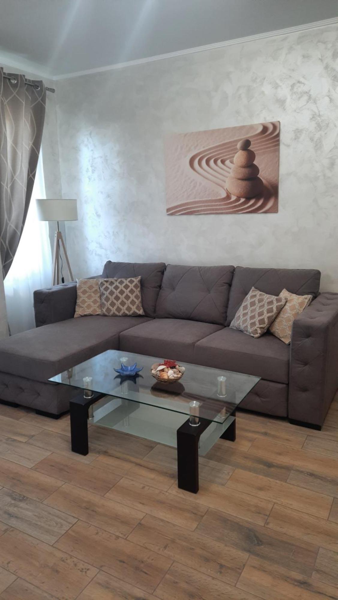 Ayka Apartment Mamaia Exterior photo