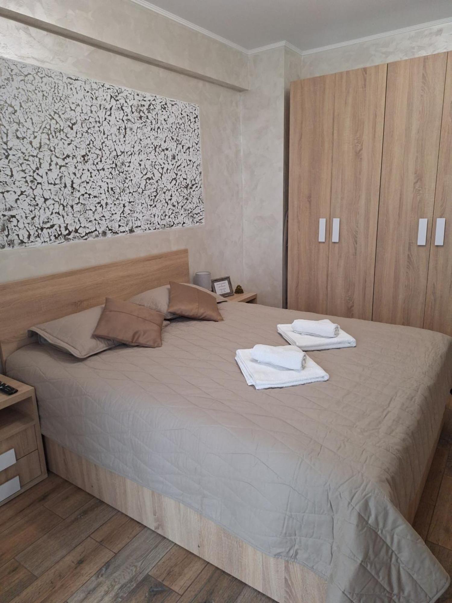 Ayka Apartment Mamaia Exterior photo